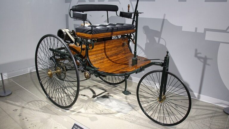 The strange story behind the 1886 Benz Patent-Motorwagen and the first ...