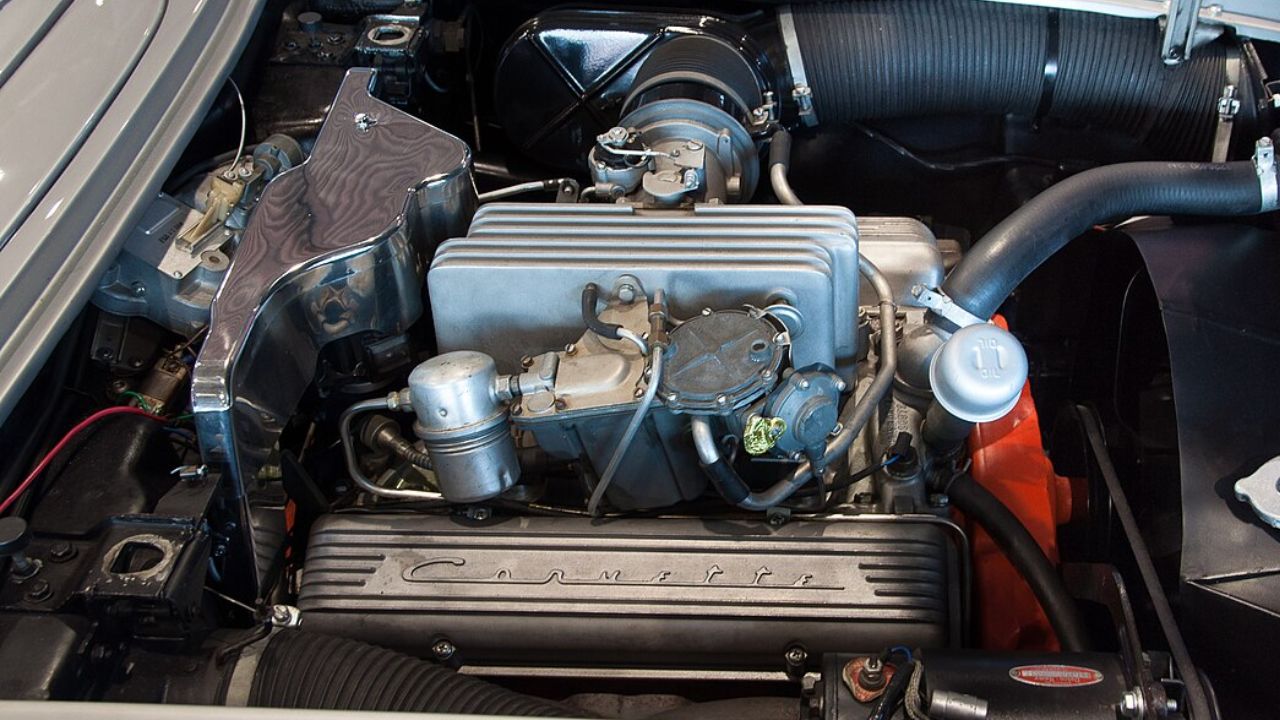 1959 Chevrolet Corvette C1 V8 283 cui Fuel Injection