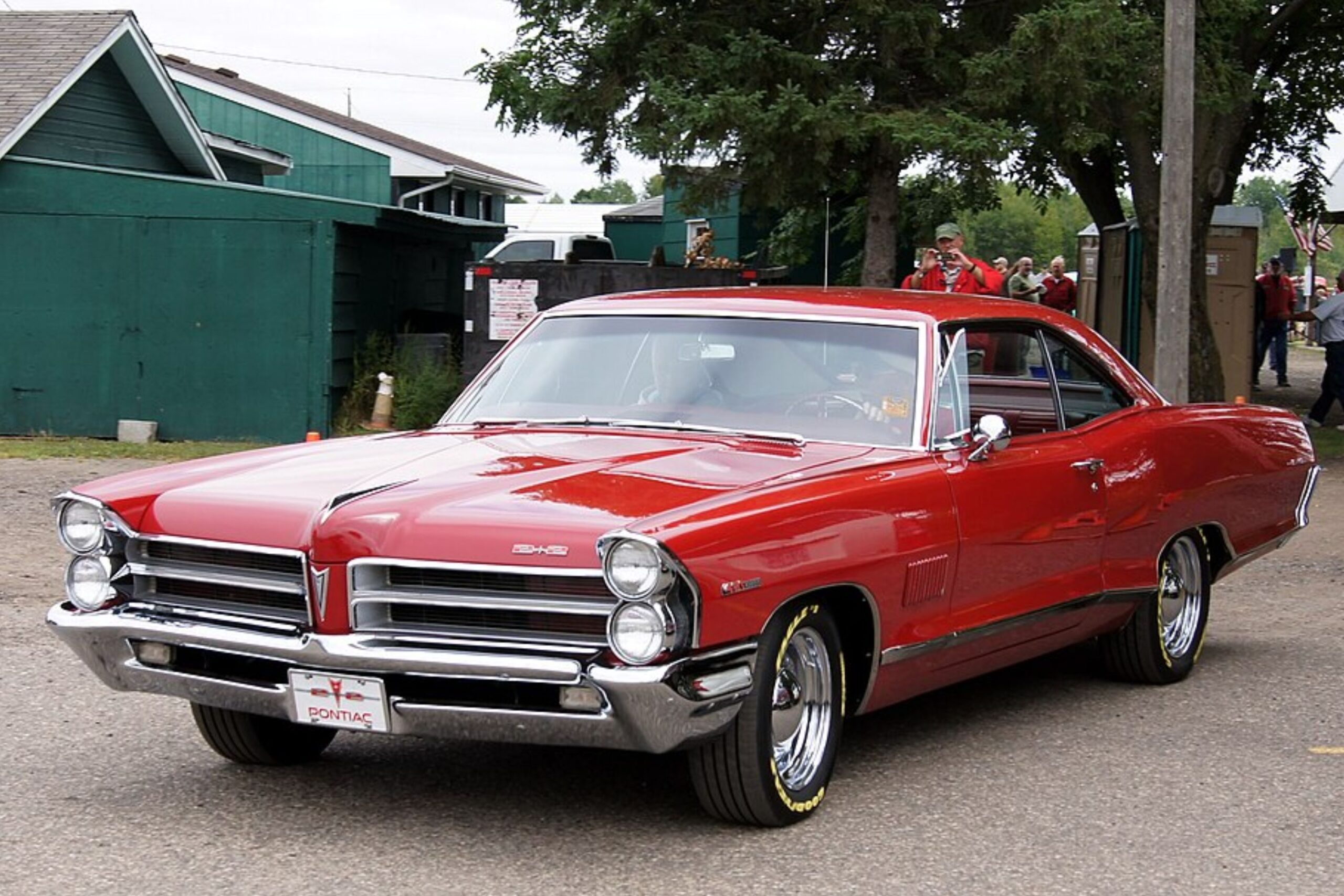 The 1965 Pontiac Catalina 2+2 quietly became one of the fastest full-size cars available