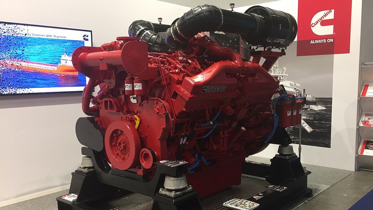Cummins diesel engine QSK38 IMO III