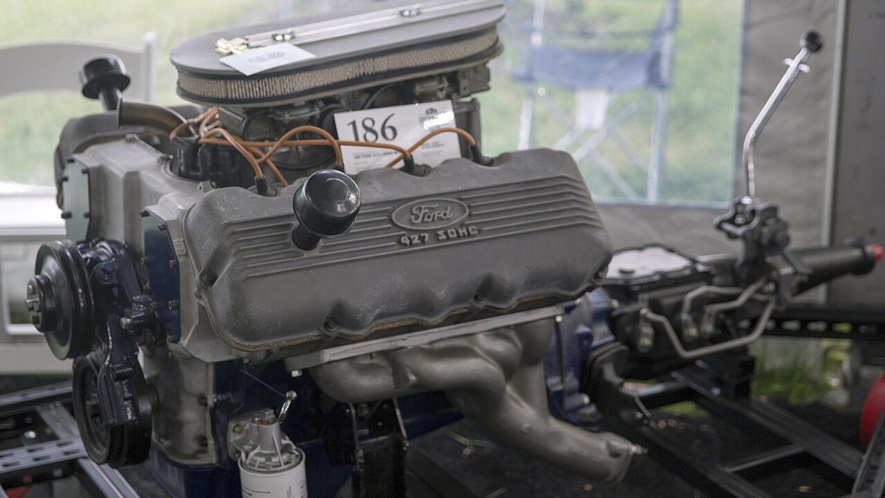 Ford 427 Cammer engine