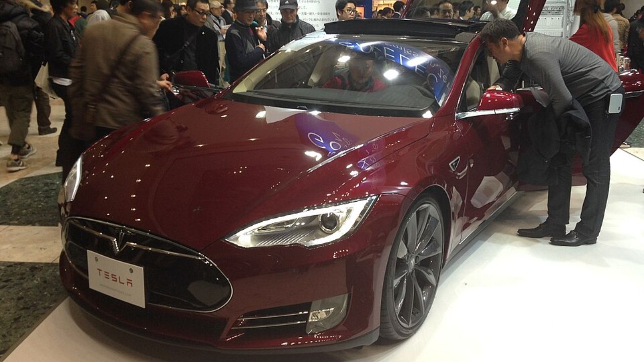 Why the 2013 Tesla Model S forced the industry to react