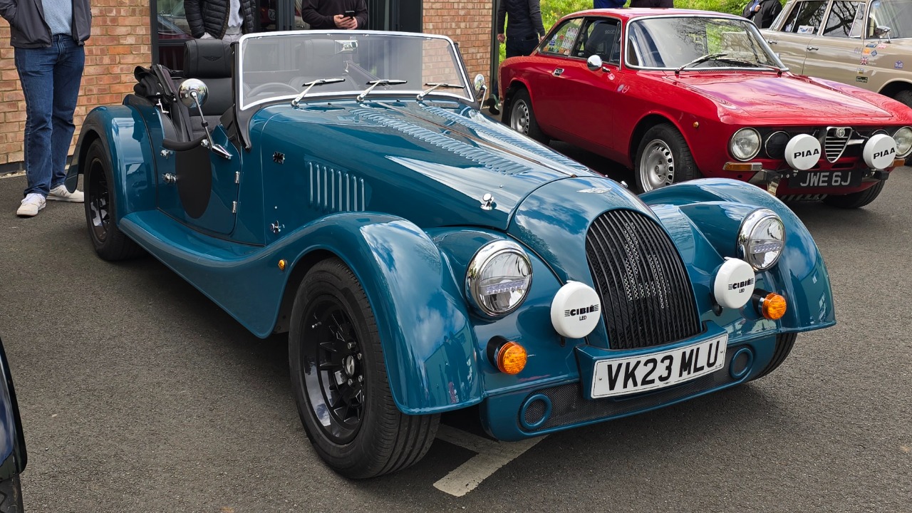 10 sports cars that stayed in production longer than expected