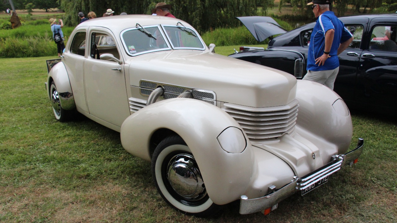 The strange history behind hidden headlights