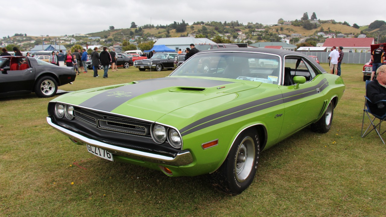 12 muscle cars from the horsepower wars era that changed performance forever