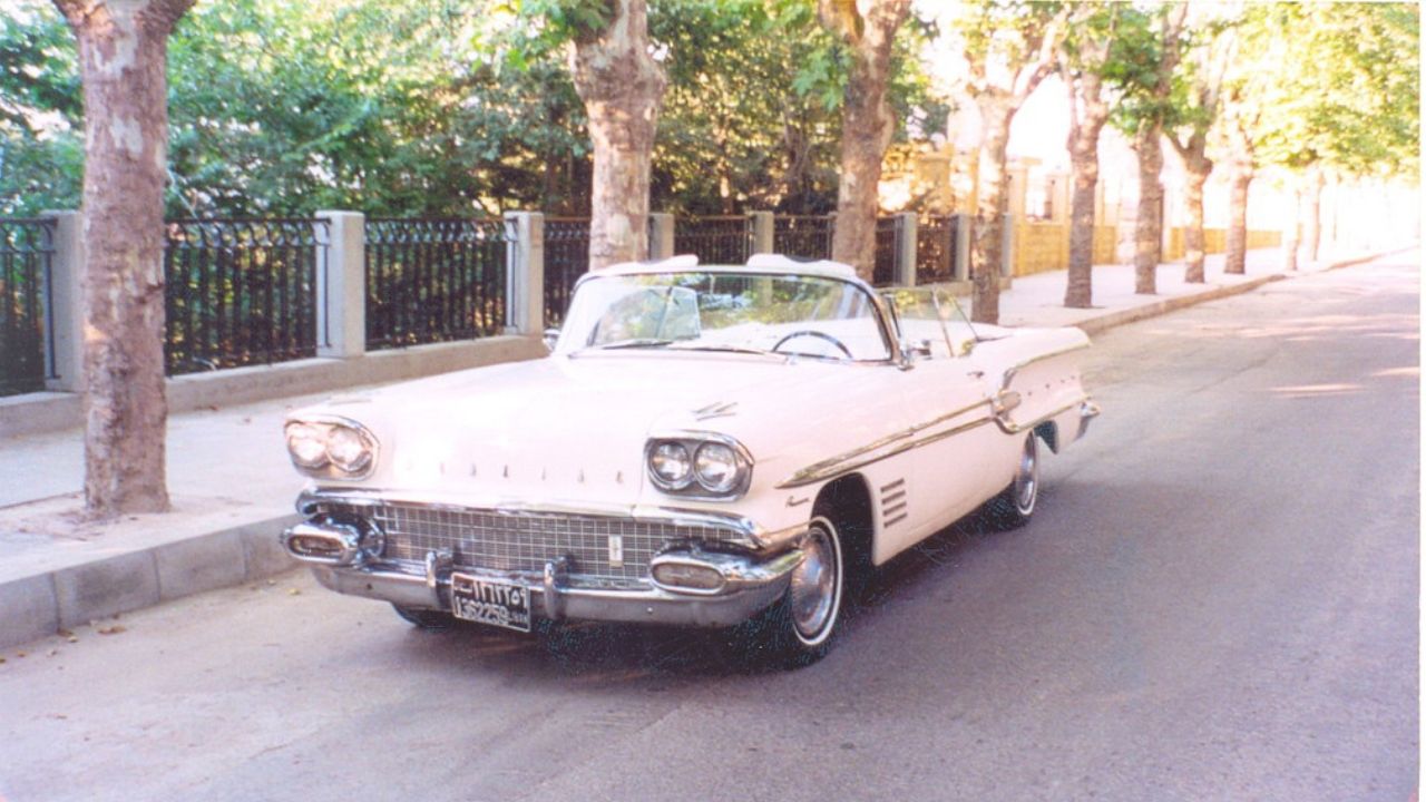 10 classic cars from the chrome era that still turn heads today