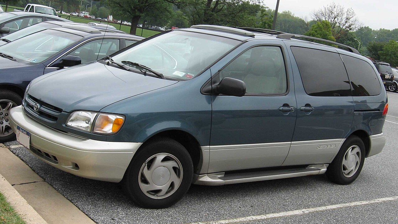 1998-00 Toyota Sienna