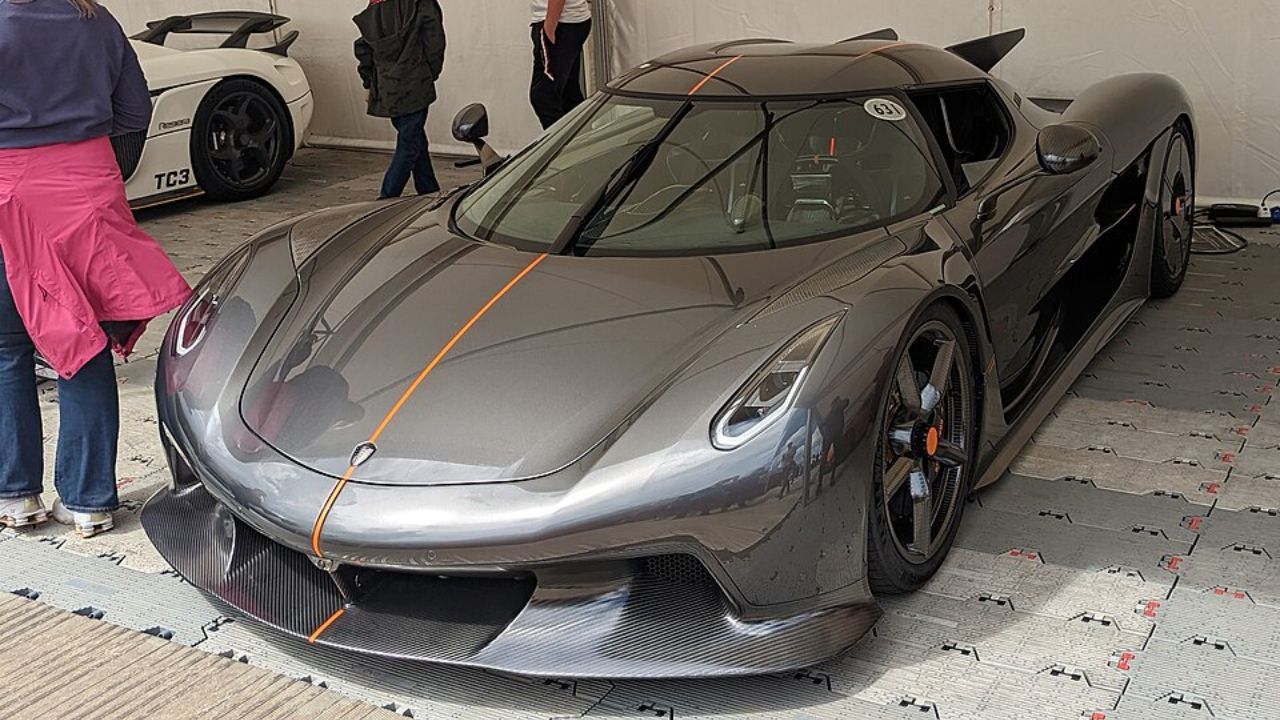 2023 Koenigsegg Jesko Absolut