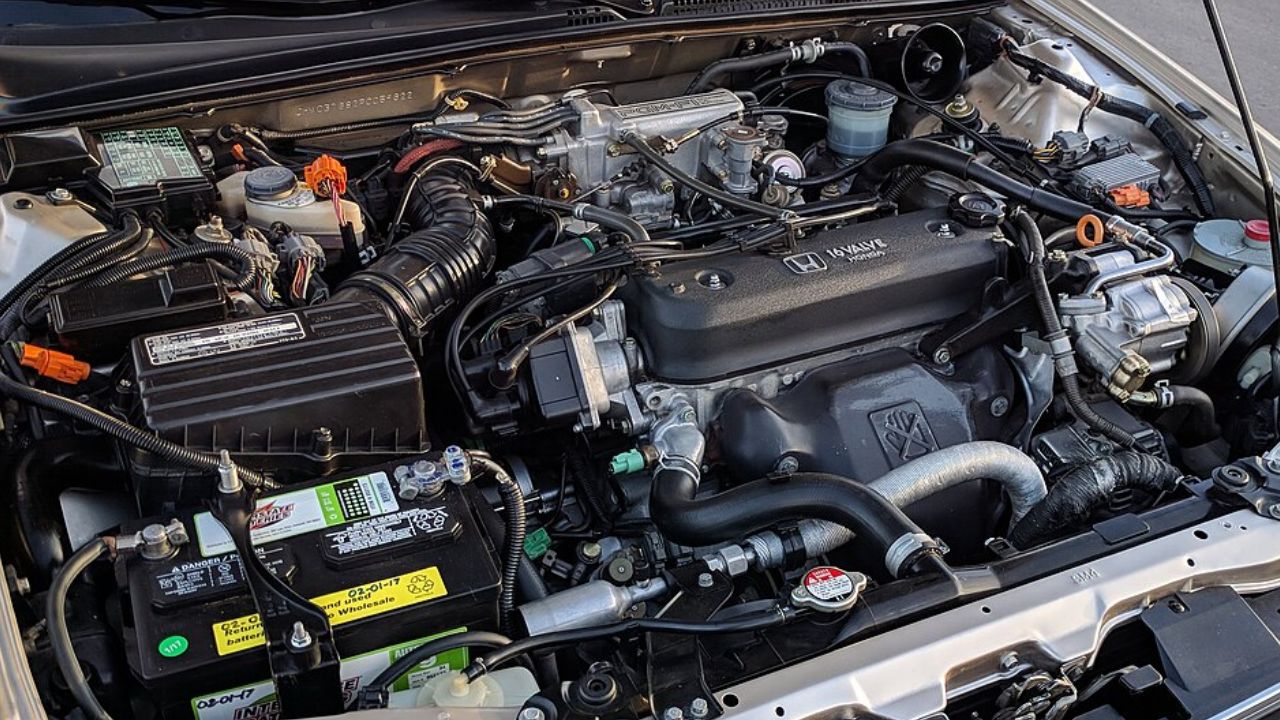 Honda F engine