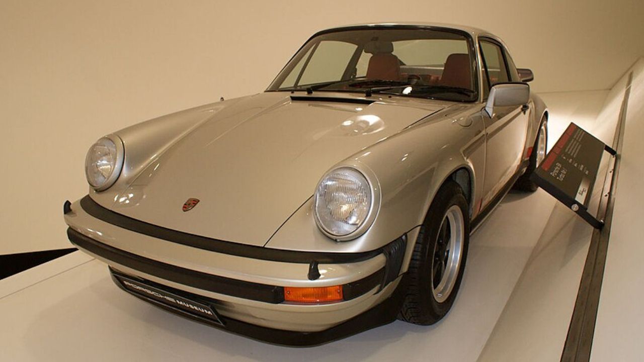 Porsche 911 Turbo (1974)