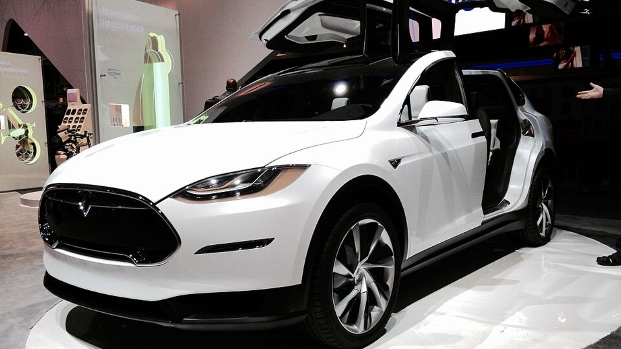 Tesla Model X