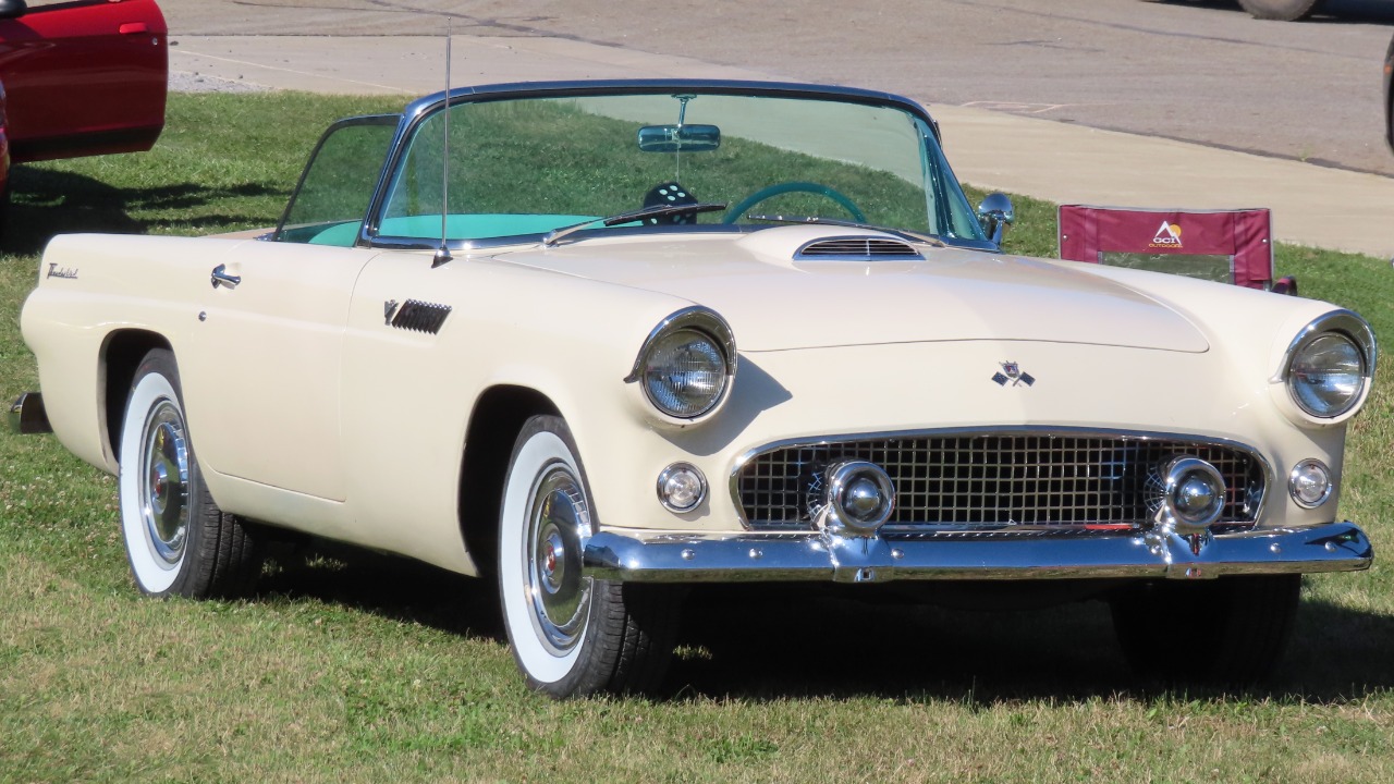 9 Thunderbirds that redefined American luxury