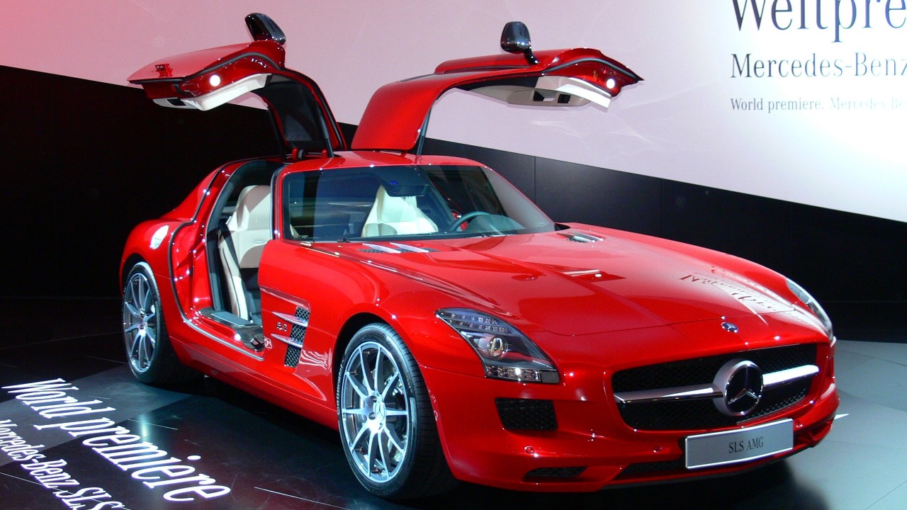 9 luxury cars that quietly became collector favorites