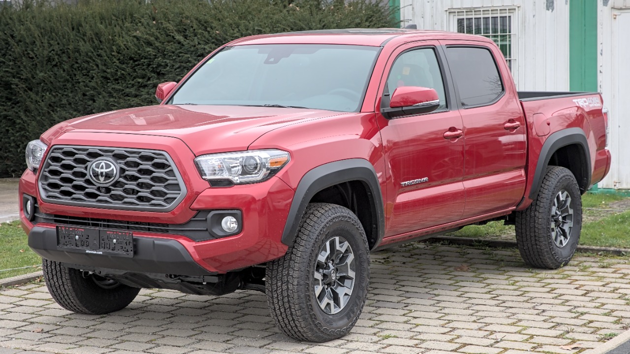 10 pickup trucks that earned trust through hard work