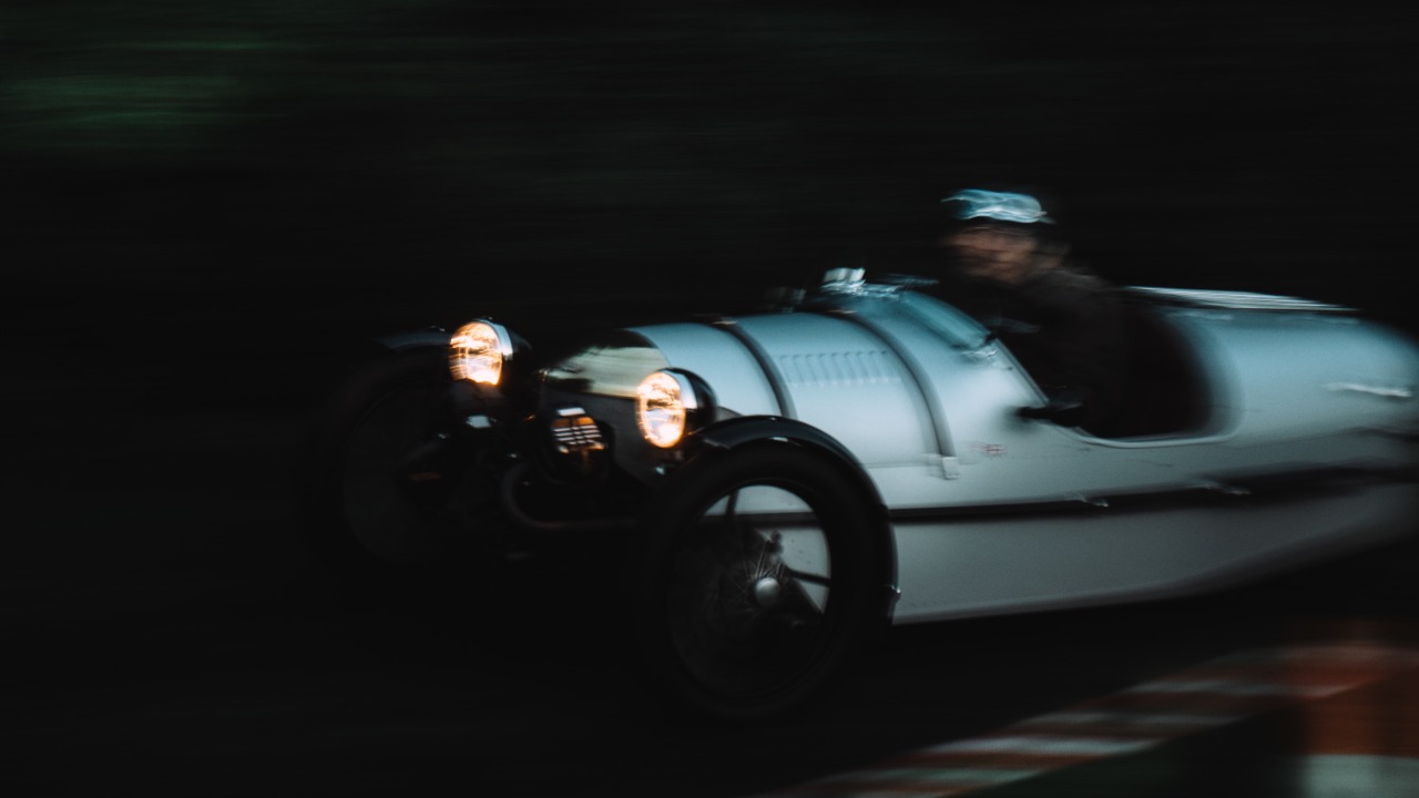 What driving at night was really like before modern headlights