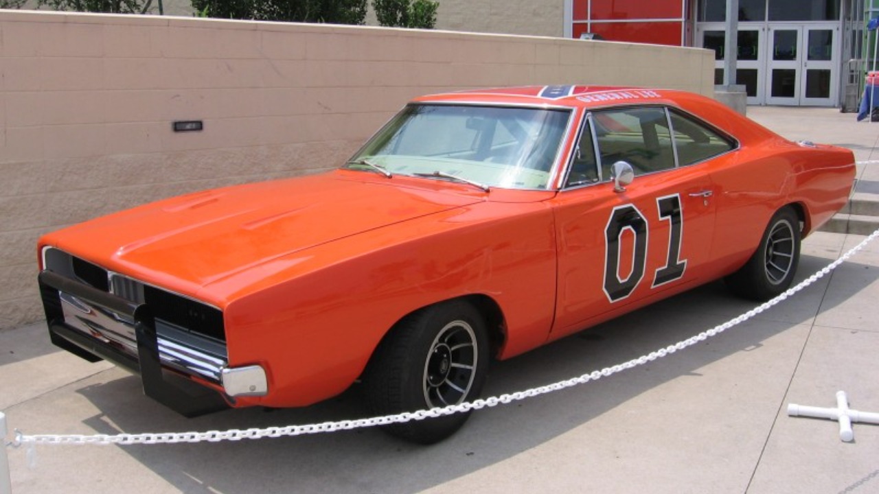 10 vehicles from the chrome era that made people excited about driving
