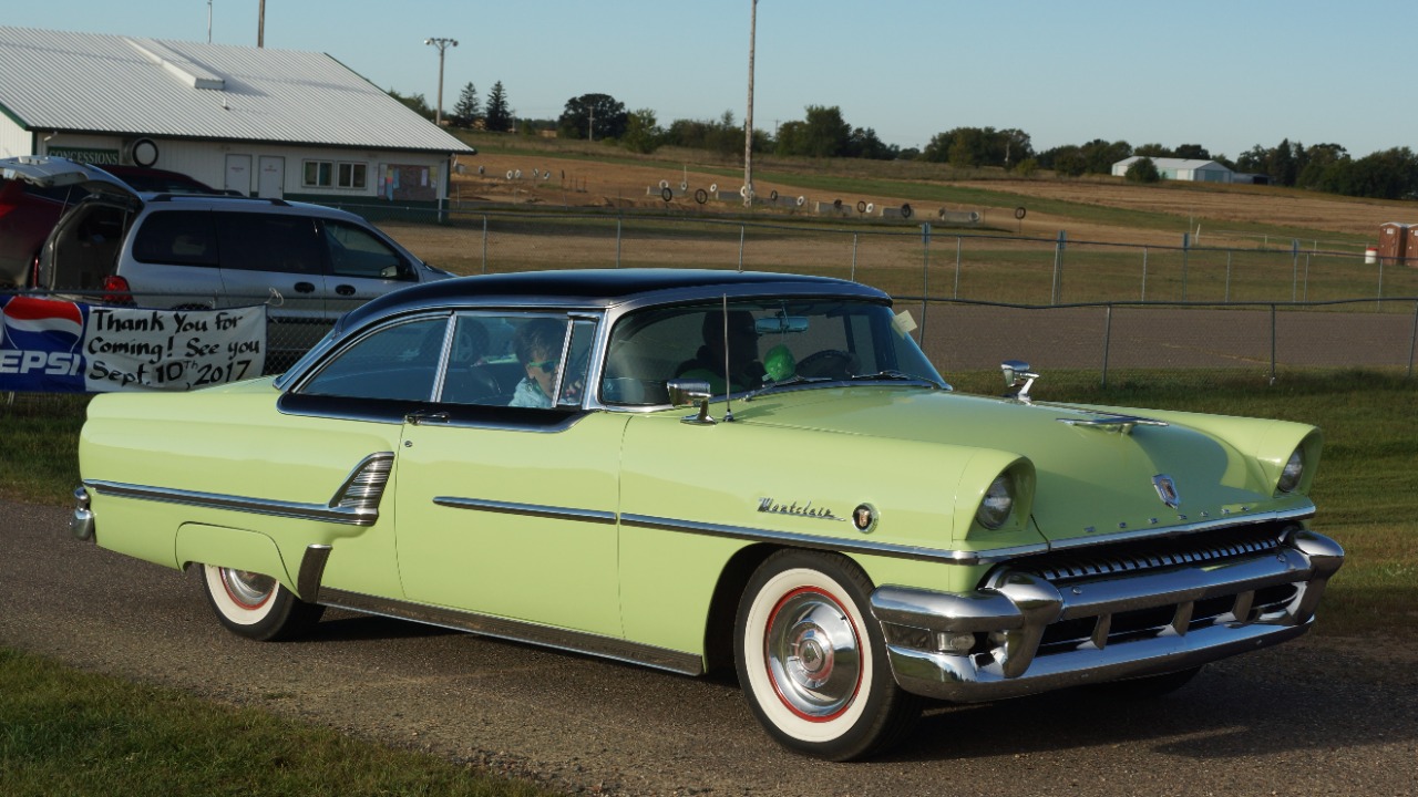 10 performance cars that set the stage for the muscle car era