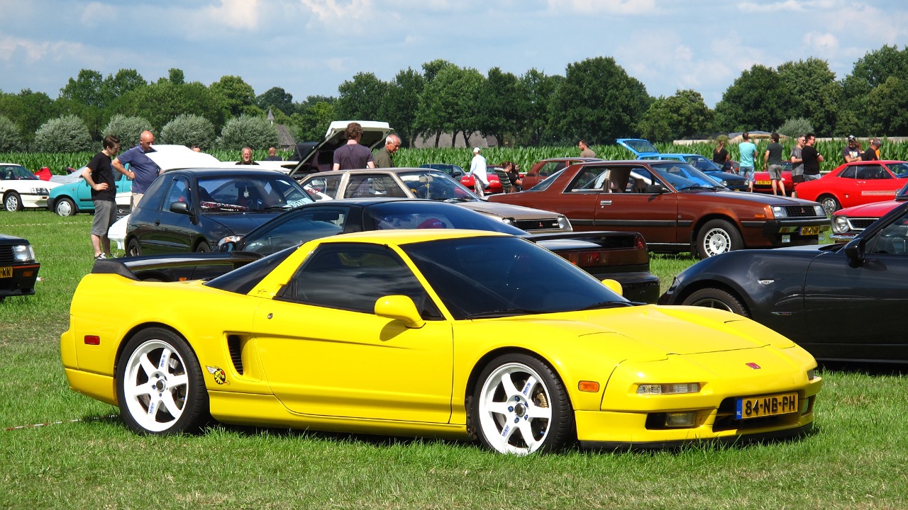 10 automobiles that made the Interstate era unforgettable