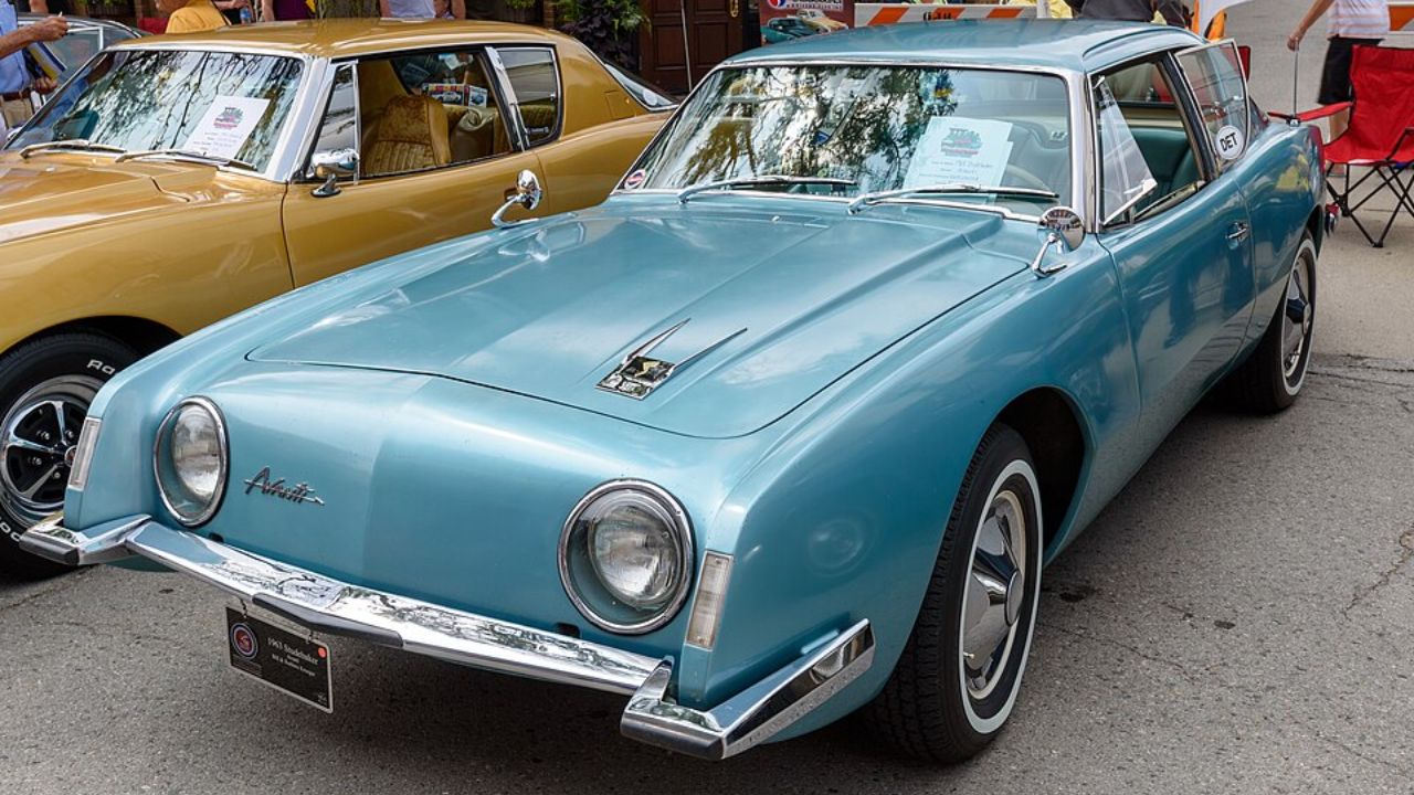 1963 Studebaker Avanti