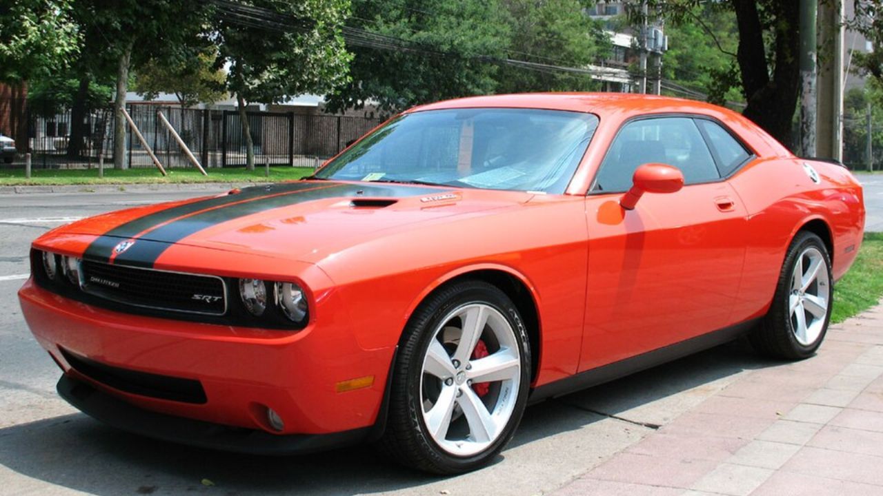 Dodge Challenger SRT-8 6.1 Hemi 2009