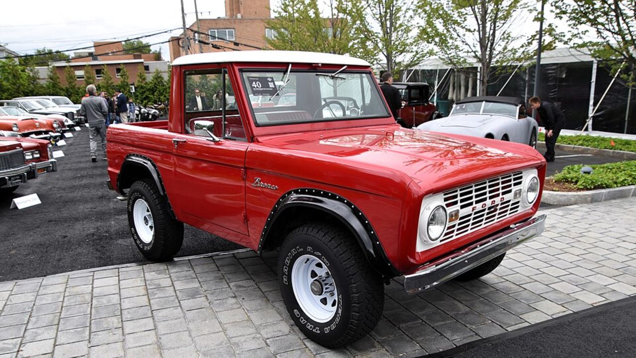 Ford Bronco Pickup (1967)