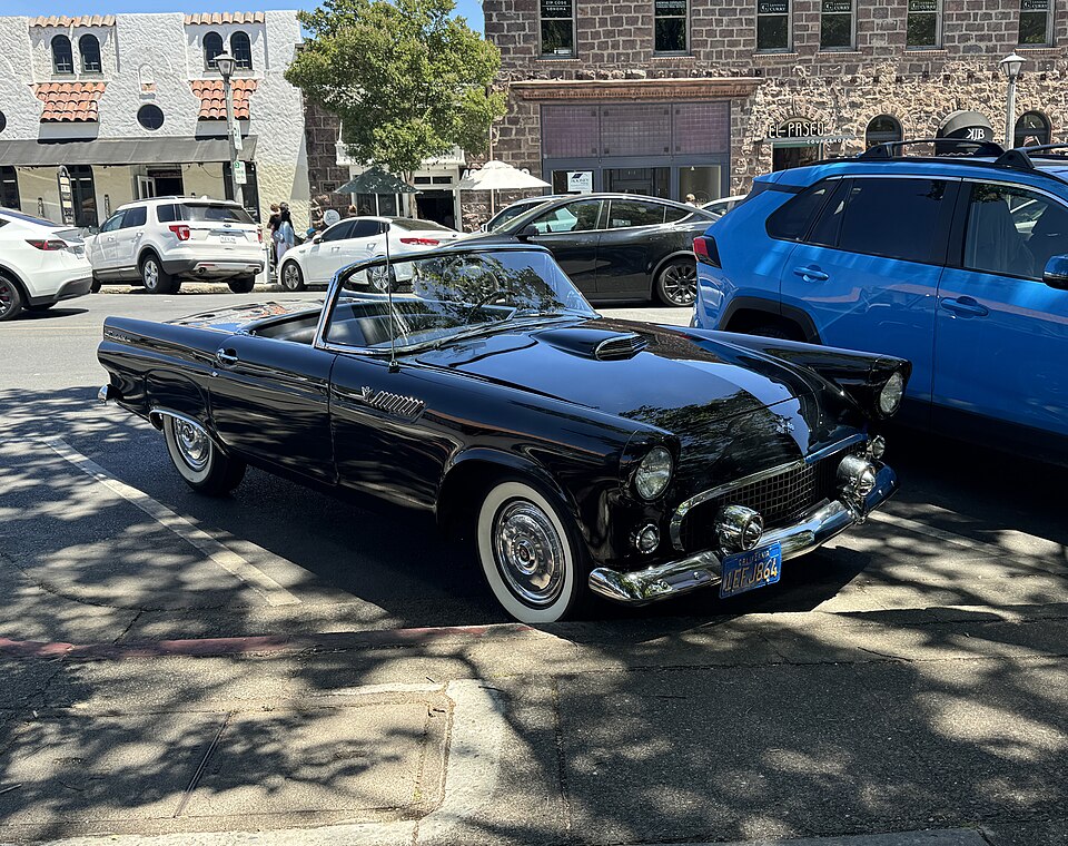 10 postwar automobiles that transformed American roads