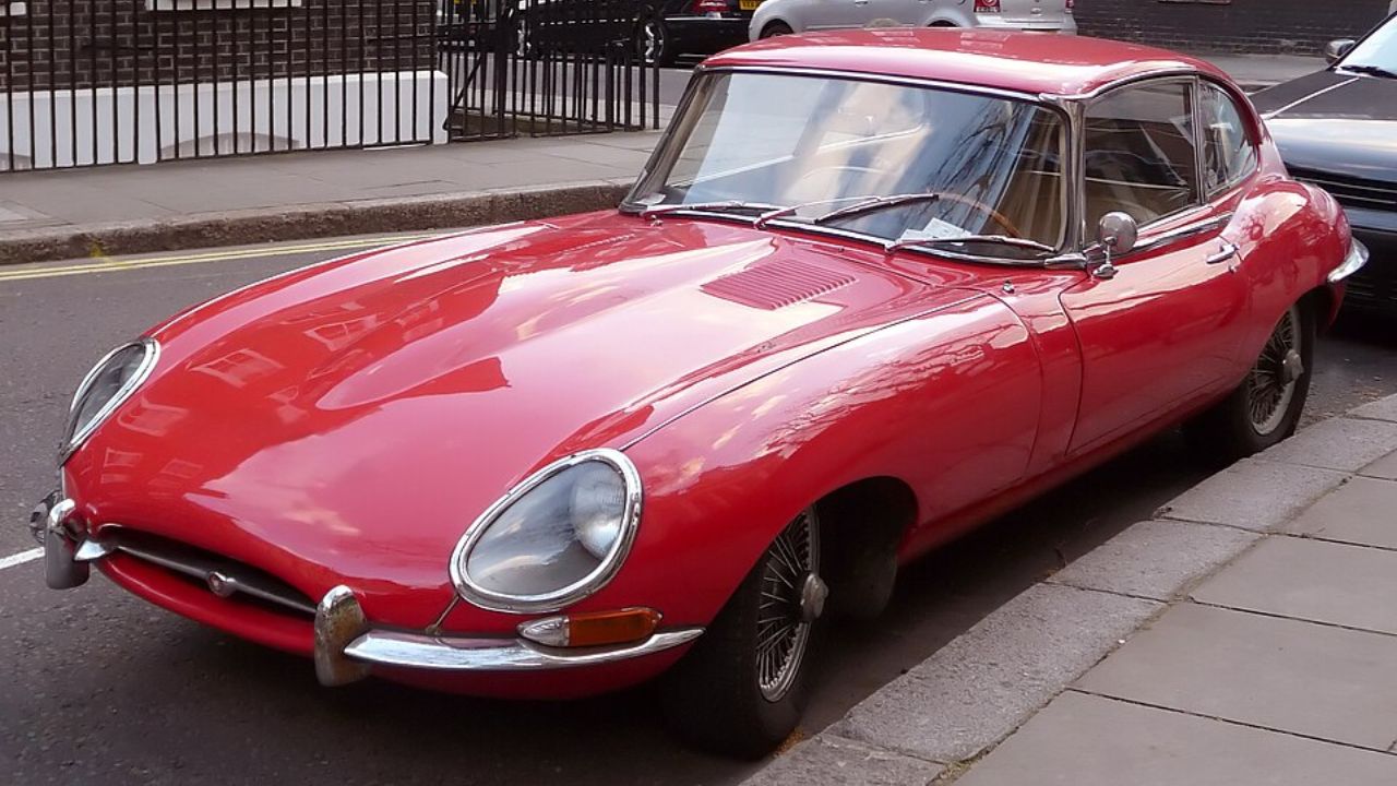 Jaguar E-Type