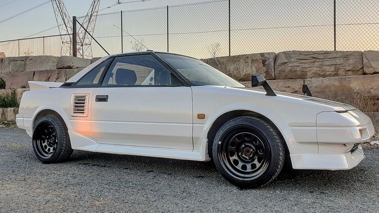 Toyota MR2 AW11 1984
