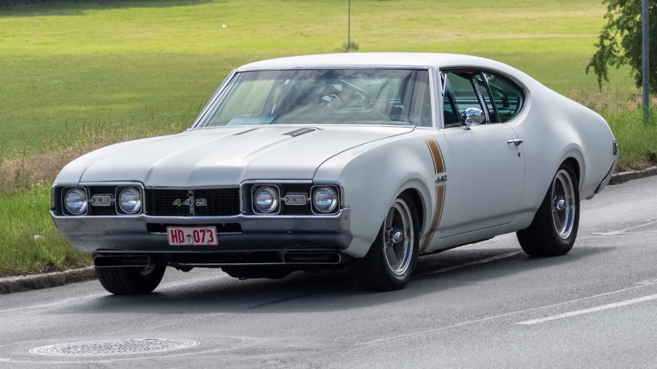 9 forgotten muscle cars collectors are quietly chasing