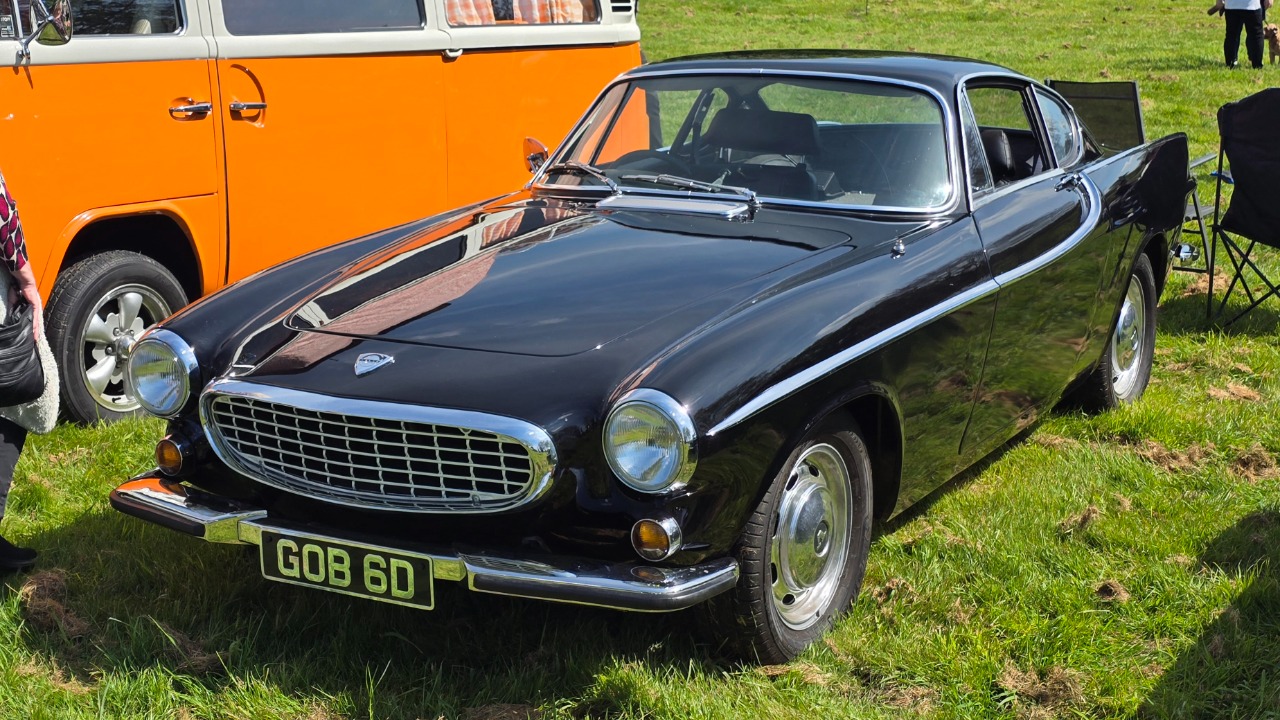 9 vintage cars that quietly became collector favorites