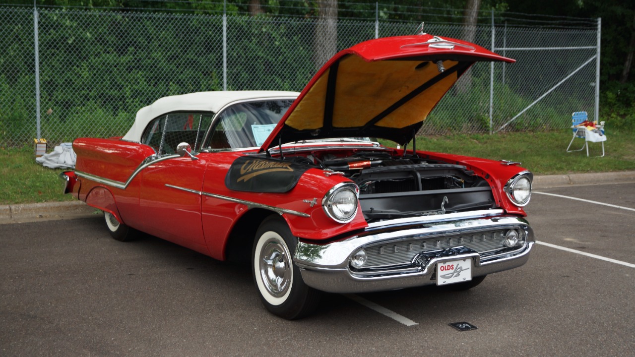 Inside the Oldsmobile Rocket 88’s rarest options list, built in just 71 units