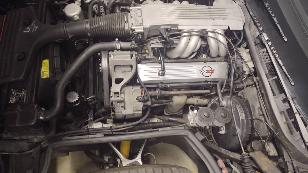 The forgotten reason giant V8s nearly vanished
