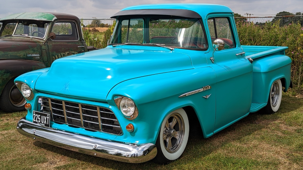 9 vintage pickups collectors are quietly restoring