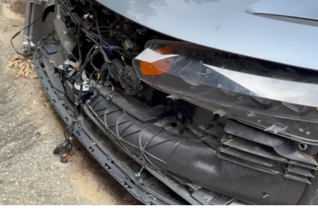 Rich Rebuilds Somehow Bought a $140,000 Lucid for Just $4,100, But Bringing It Back to Life Was a Nightmare