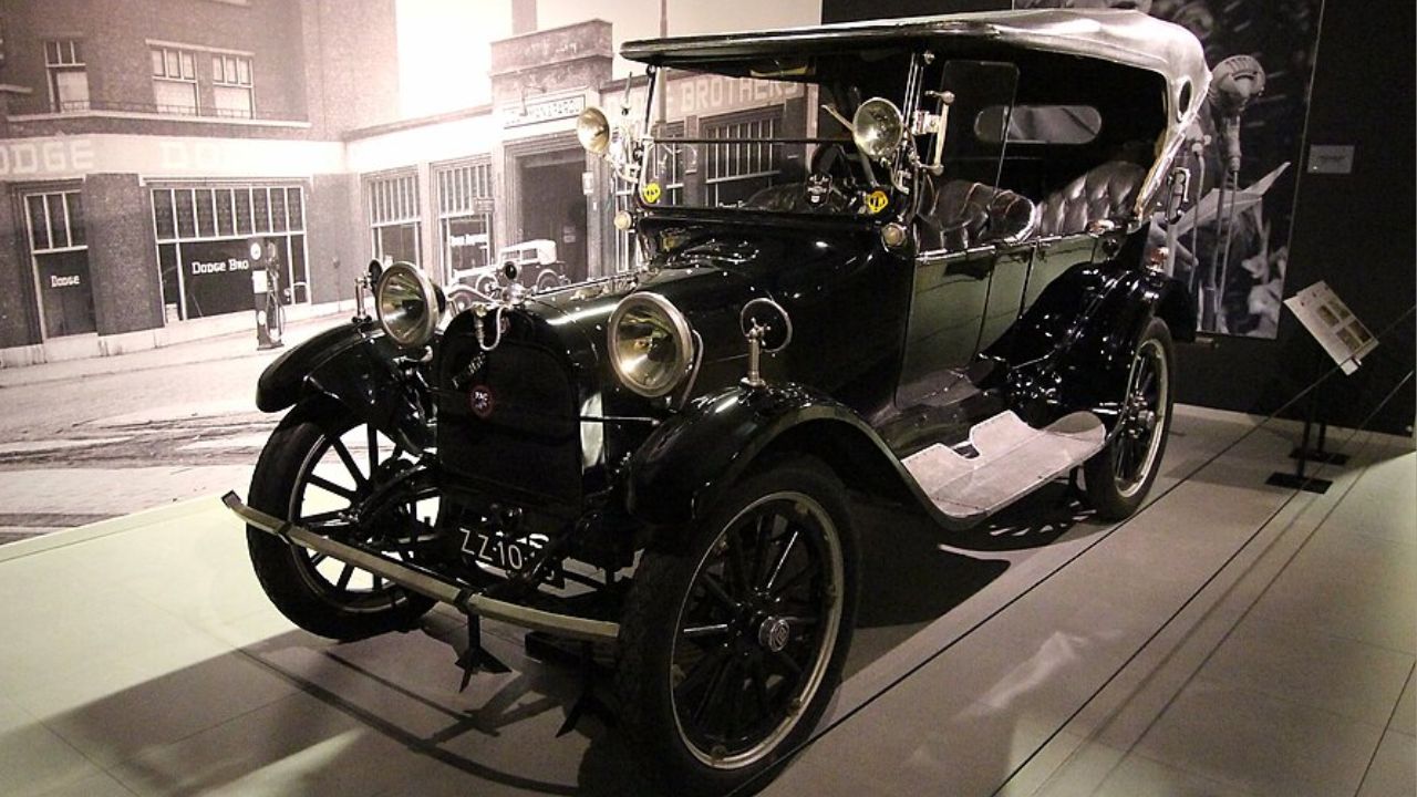 10 automobiles that marked the beginning of Detroit’s golden years