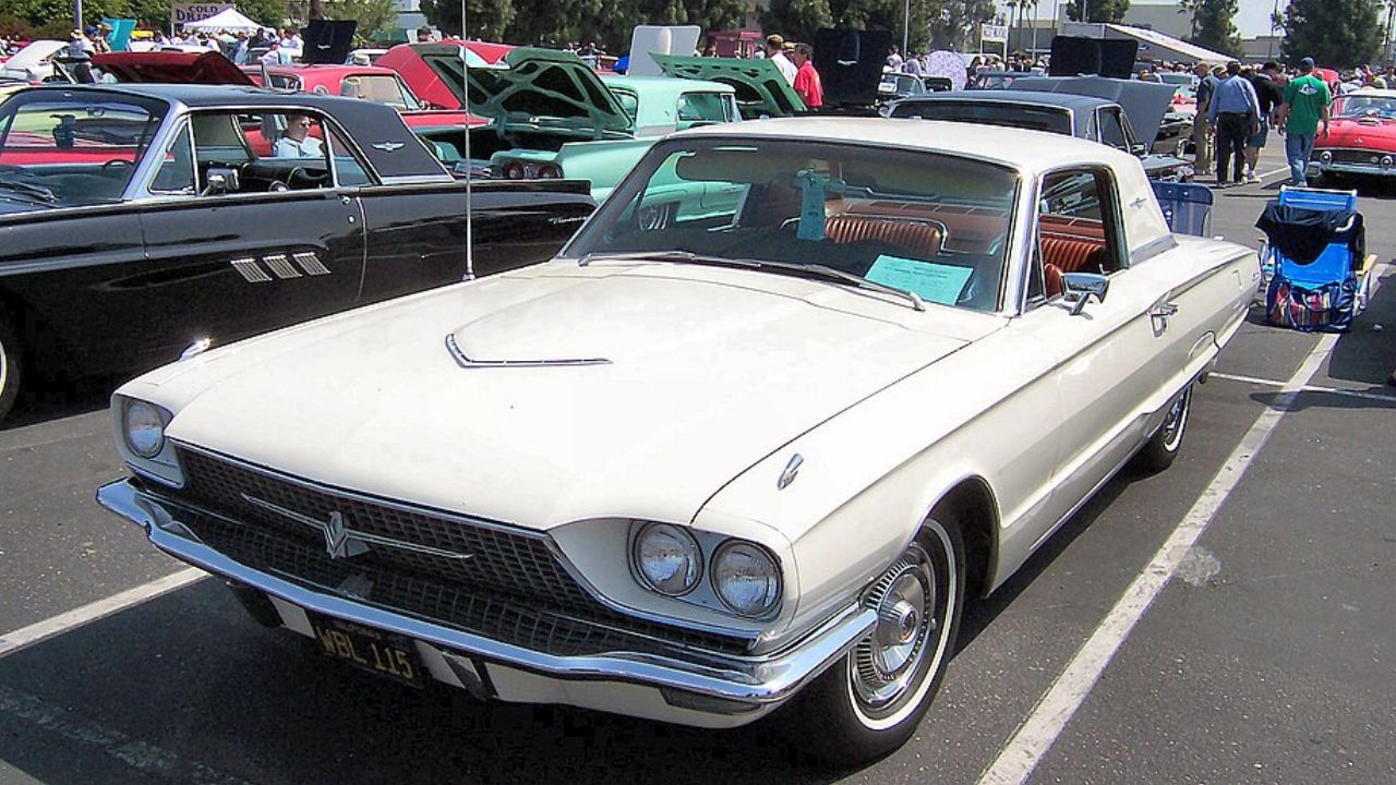 1966 Ford Thunderbird