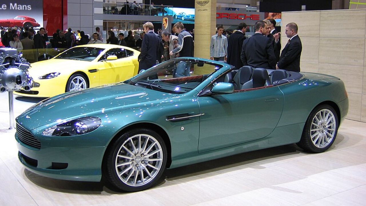 2005 Aston Martin DB9 Volante