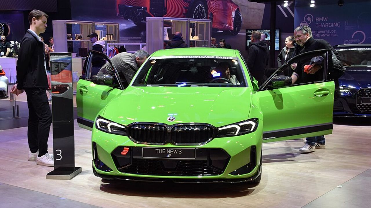 BMW 3 Series 2022