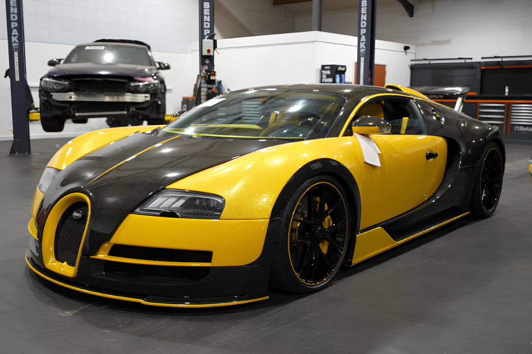 $1.1M Bugatti Veyron owner learns the hard way that money can’t buy reverse gear