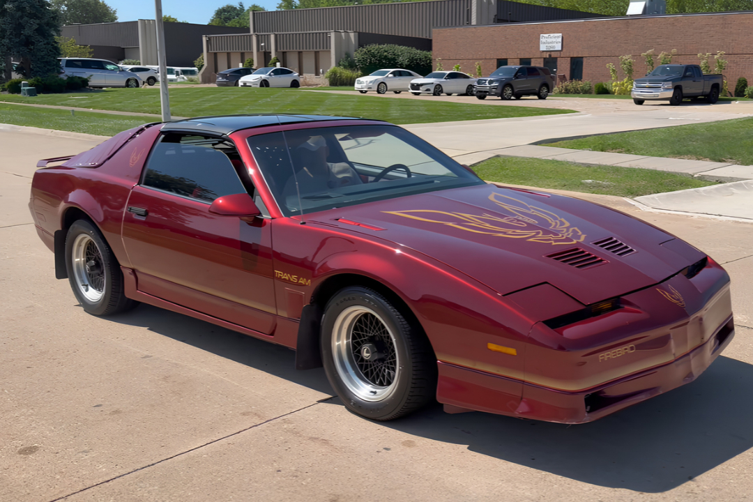 83-year-old speed demon reunited with his 1986 Firebird Trans Am