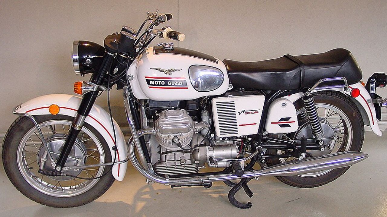 Moto Guzzi V7