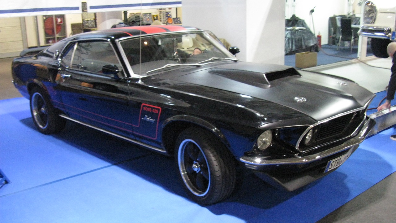 19 big-block muscle cars that prove they don’t build them like this anymore