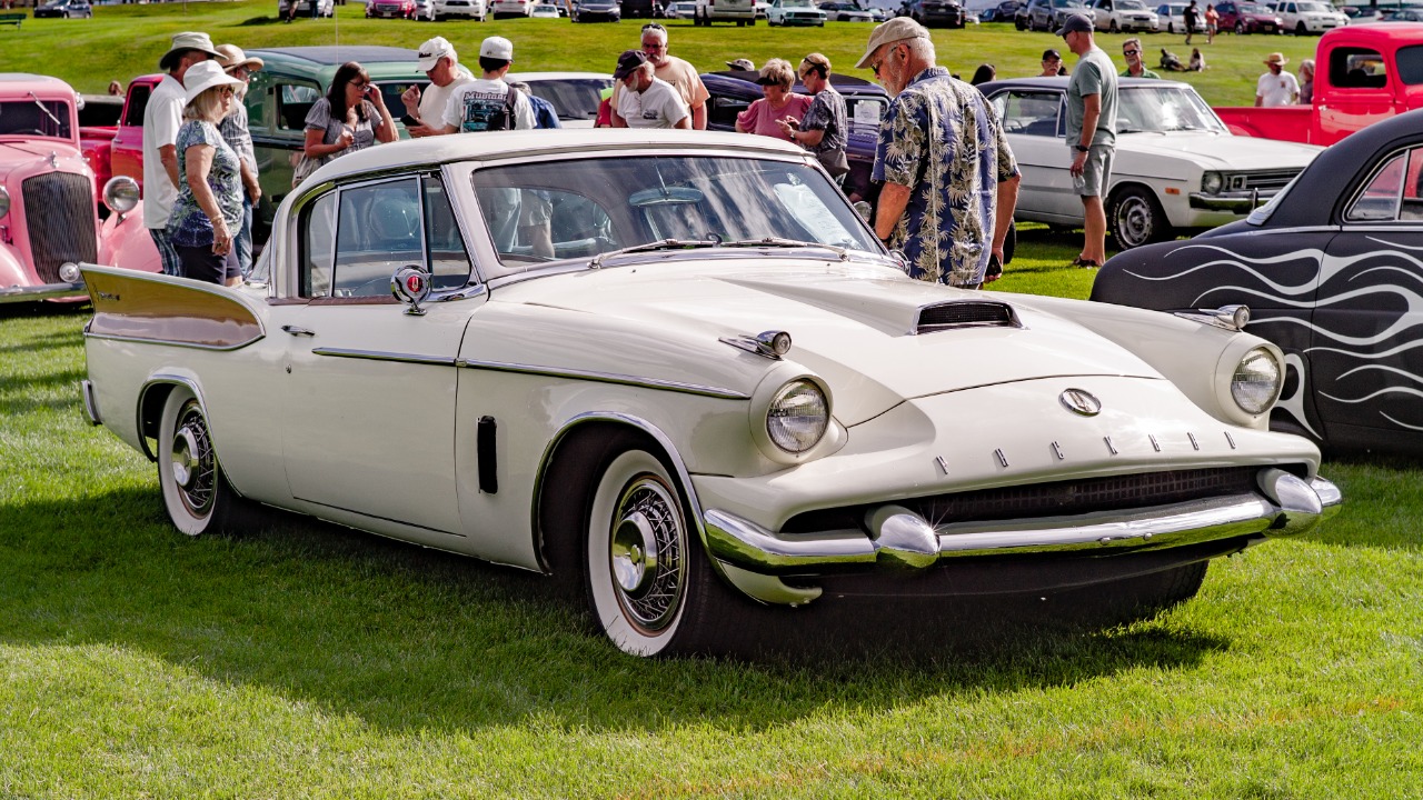 A 1958 Packard Hawk showing its finned rear