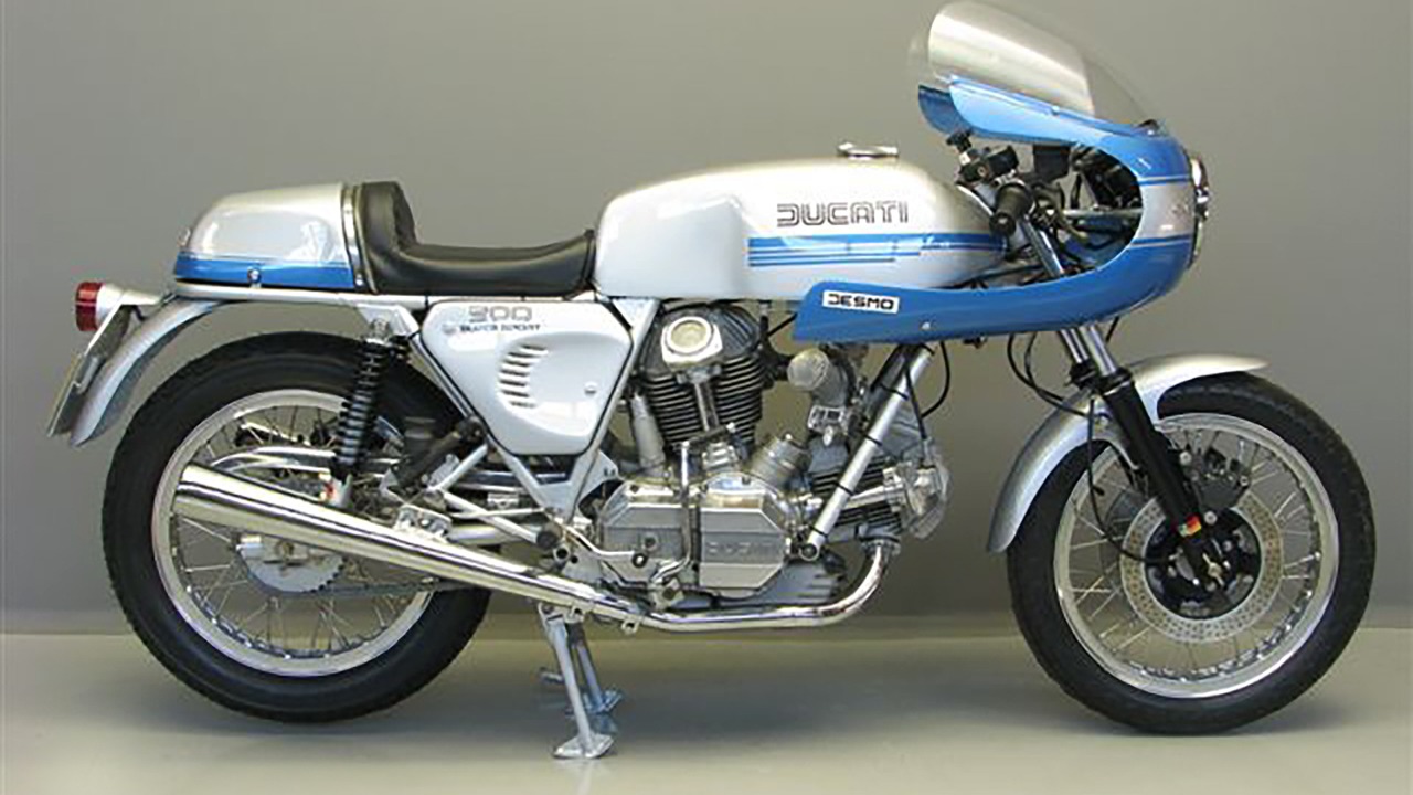 Image Credit: Yesterdays Antique Motorcycles - CC BY-SA 4.0/Wiki Commons