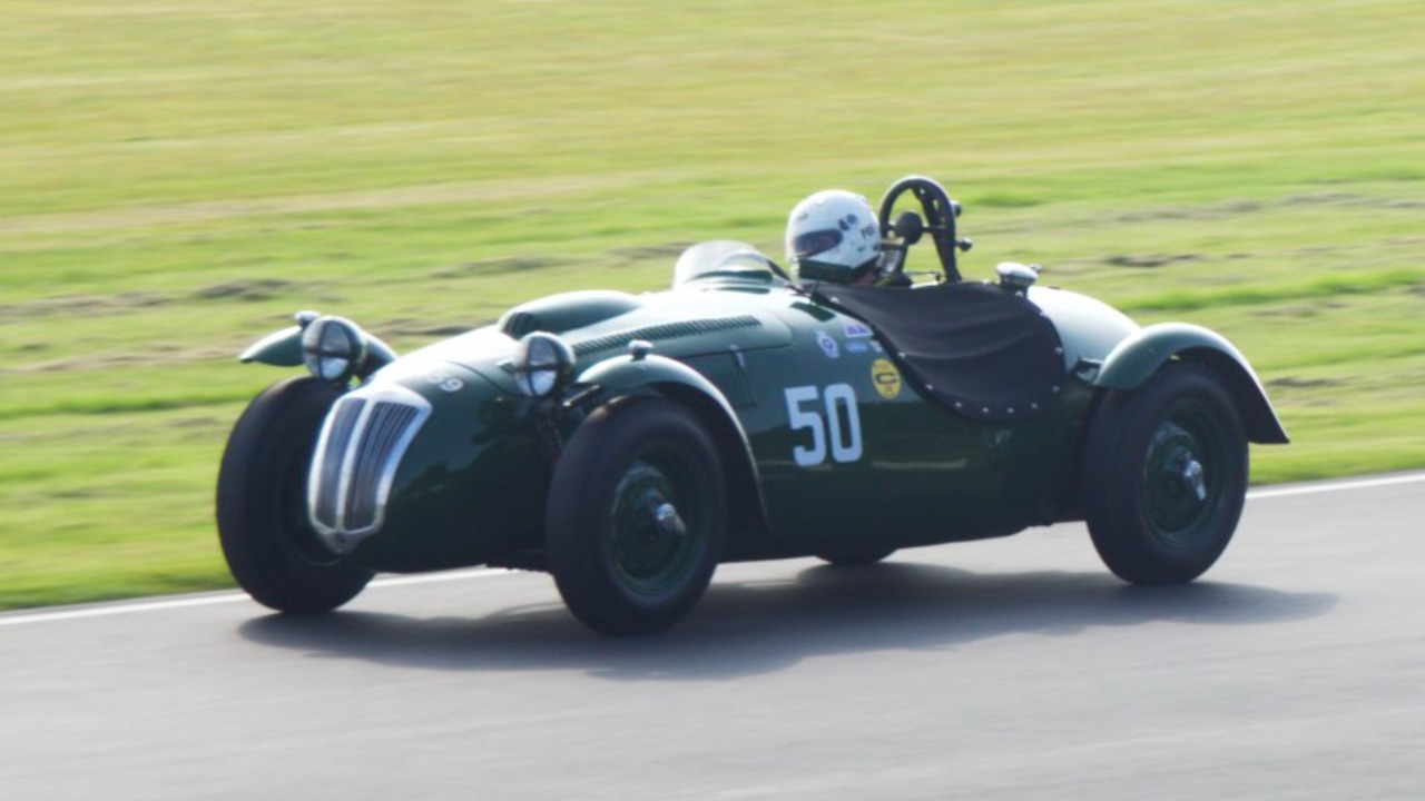 18 roadsters so rare even collectors rarely see them