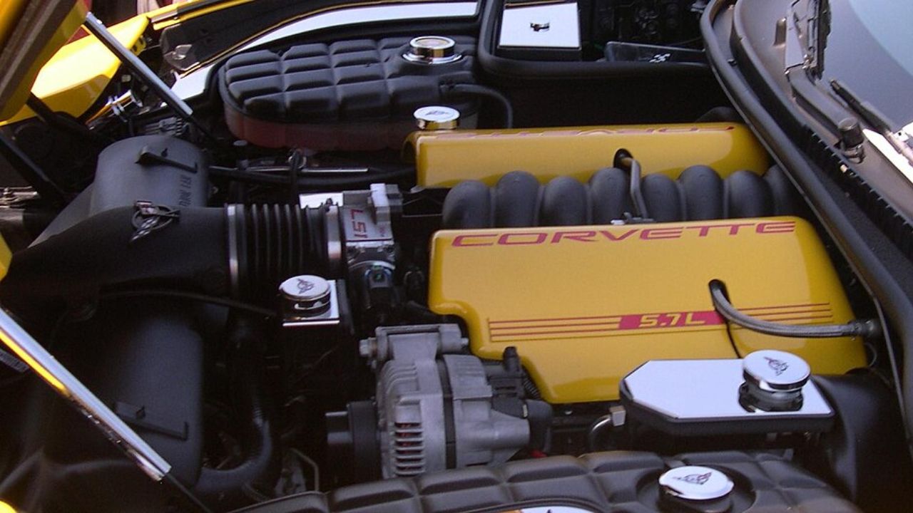Chevrolet Corvette C5 LS1 engine