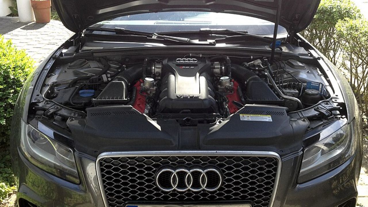 Audi RS5 engine