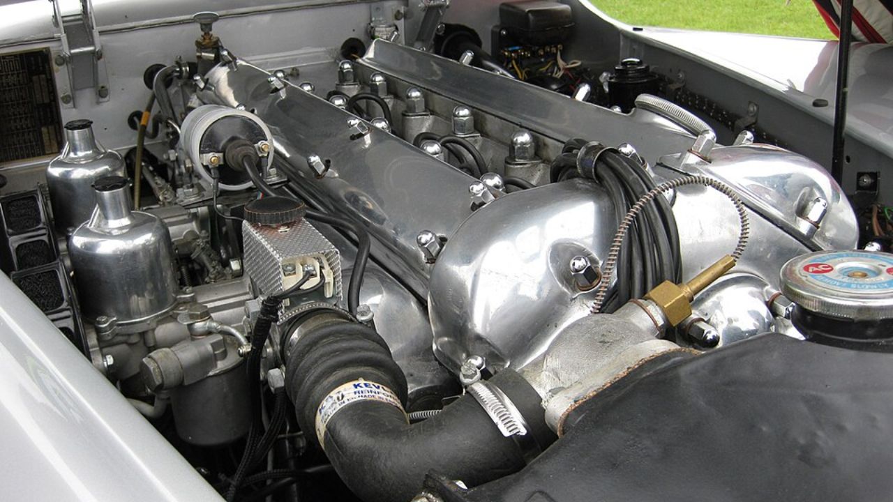 Jaguar XK120 Motor