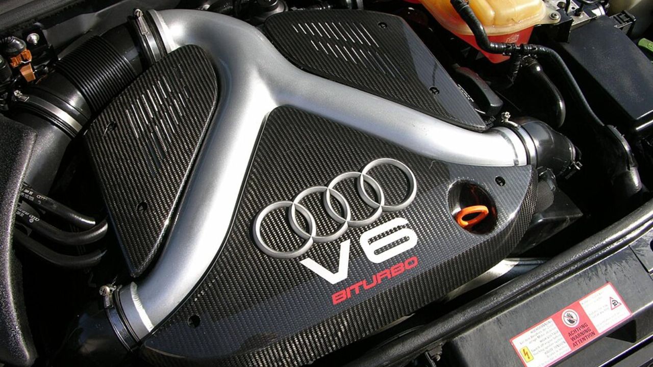 Moteur Audi RS4 B5