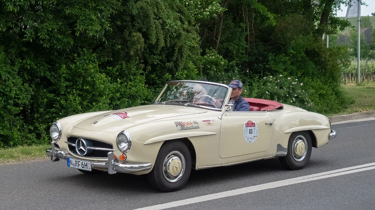 Mercedes-Benz 190 SL roadster